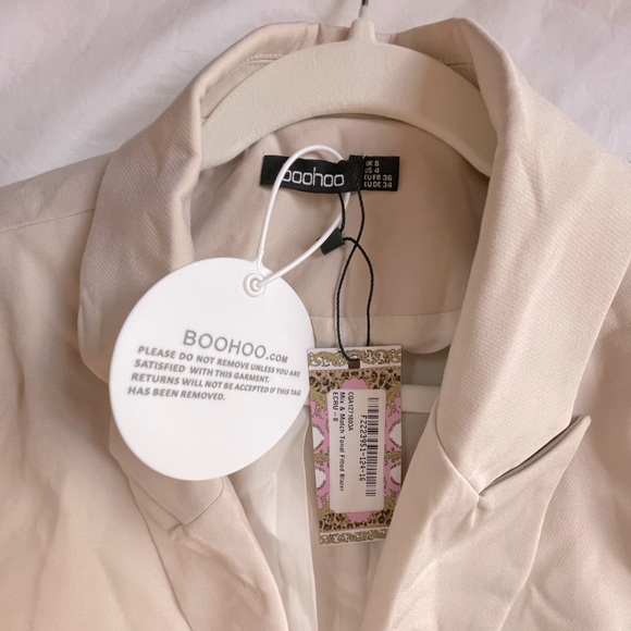 Boohoo Ecru Fitted Blazer - Picture 10 of 10